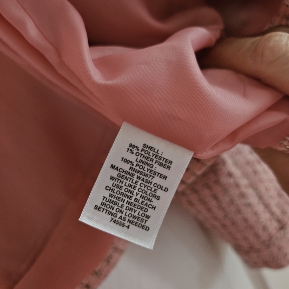 NWT Liz Claiborne Pink Tweed Blazer with Pearl Buttons Size 10 - Picture 7 of 8